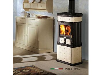 Lincar Stufa a legna Lincar Monellina 176 AN PLUS potenza 6,29Kw colore avorio