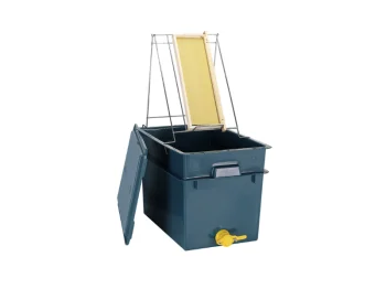 Art.26 Banco disopercolatore Casagrande in plastica 63x46x39 cm
